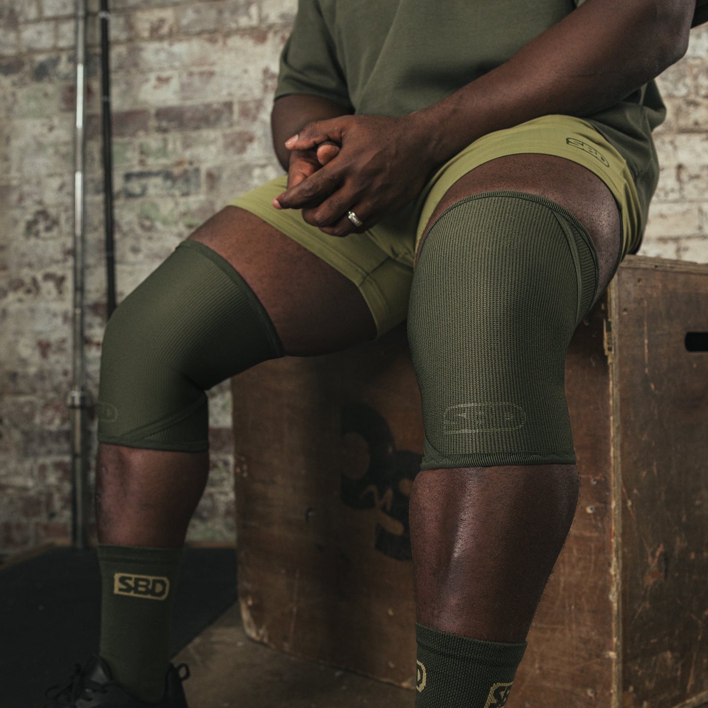 SBD Resolve Range 7mm Powerlifting Knee Sleeves