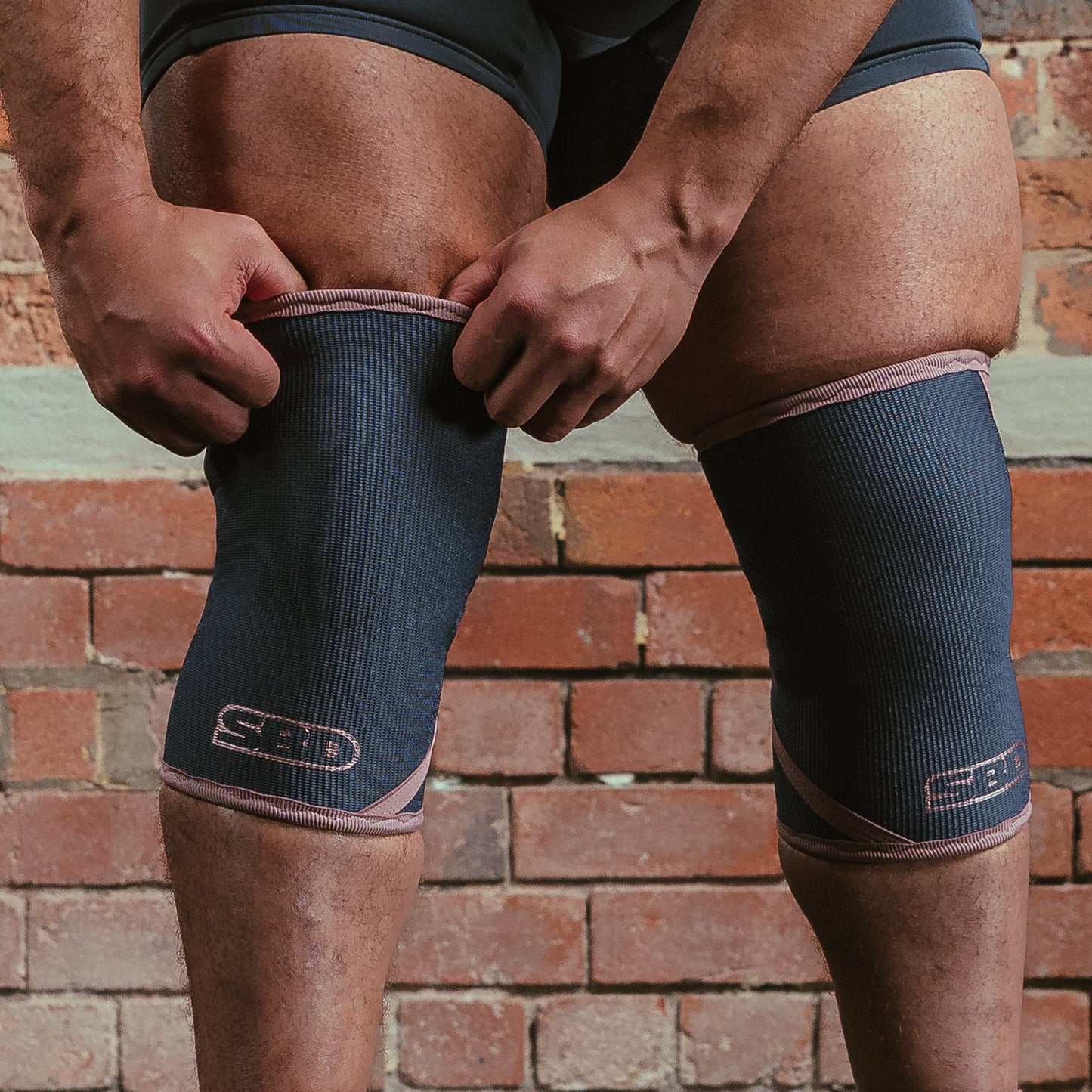 SBD Serenity Range 7mm Powerlifting Knee Sleeves