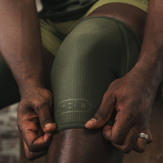 SBD Resolve Range 7mm Powerlifting Knee Sleeves