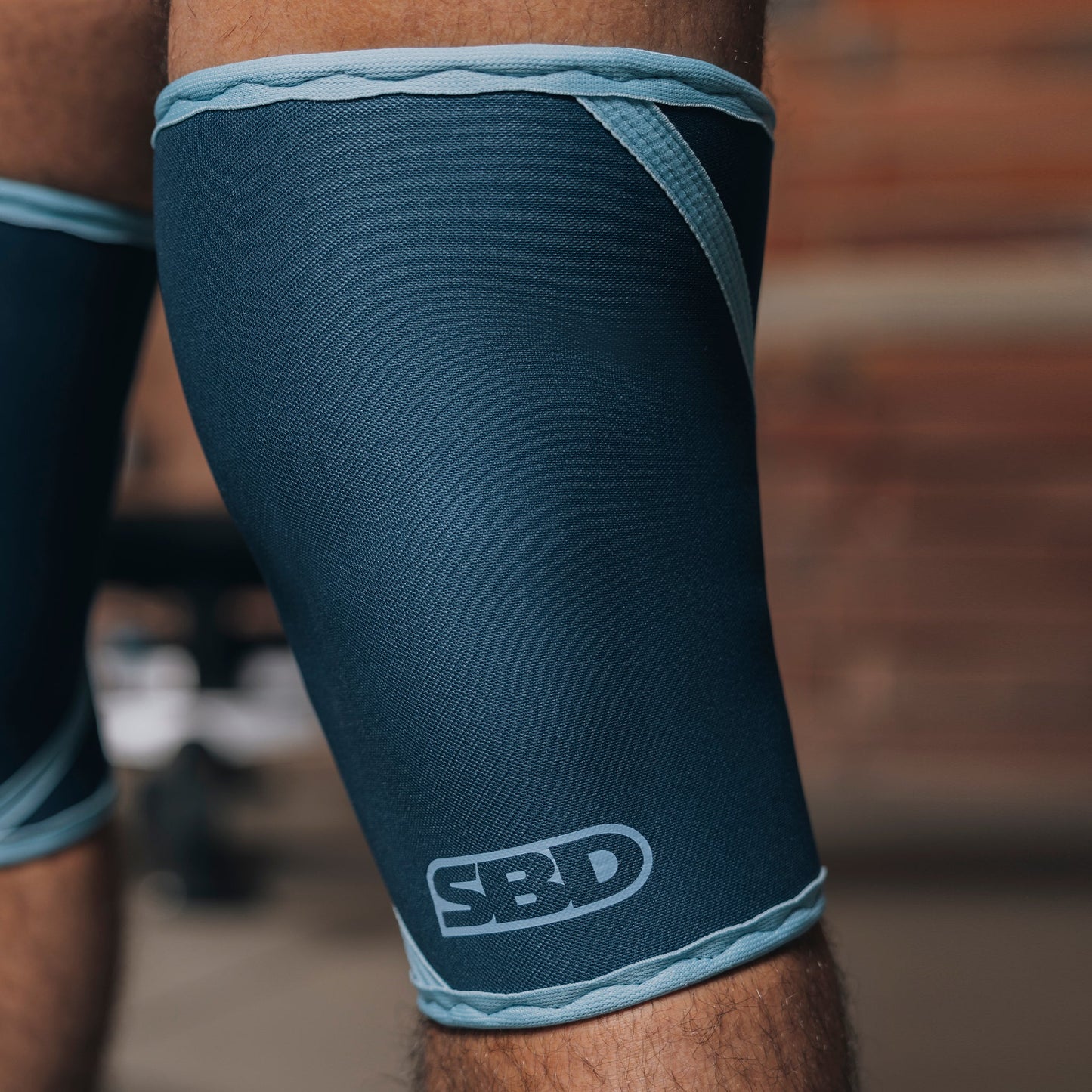 SBD Reflect Range 7mm Knee Sleeves