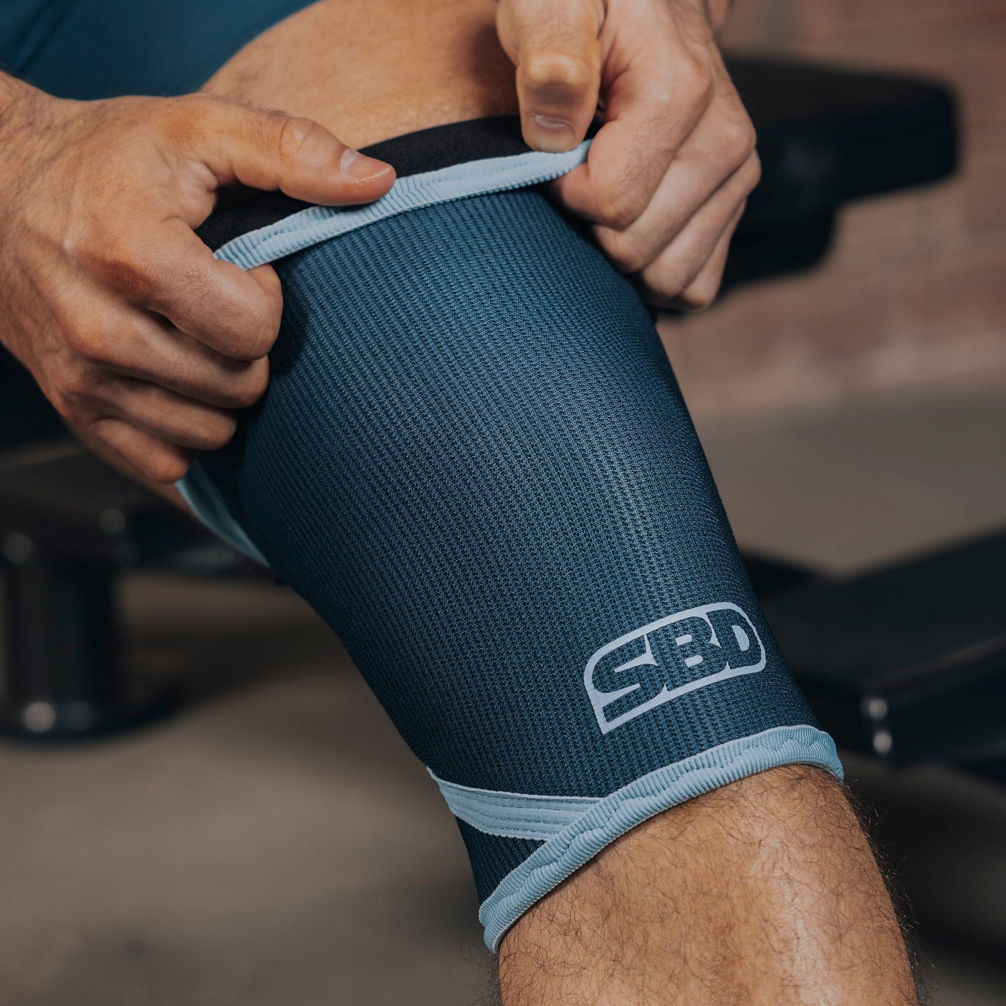 SBD Reflect Range 7mm Powerlifting Knee Sleeves